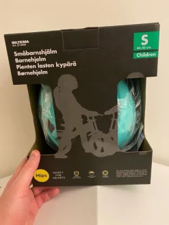 Tradera Barncykelhjälm Biltema MIPS Storlek S> Barnsäkerhet