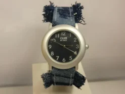 Tradera BARNKLOCKA CLUB SCANDINAVIA PRIS 249KR^ Barnklockor