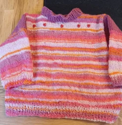 Tradera Barntröja i Rosa, orange o beige^ Baby, Barn & Lek