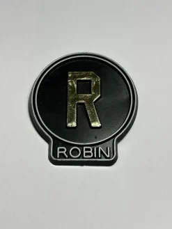 Tradera Batman & Robin, Robins märke 1966, mycket fint skick!^ Filmmemorabilia