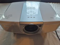 Tradera BENQ W9000 PROJEKTOR GÅTT CA.100 TIM SOM NY LÄS BESKRIVNING^ Projektorer