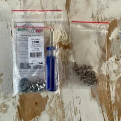 Tradera Övriga Skoprodukter<BestGrip Skodubbar 3000 - Monteringsset + Extra uppsättning dubbar