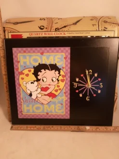 Tradera Betty Bopp klocka Home 111^ Klockor Till Hemmet