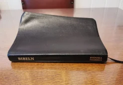 Tradera Bibeln - Den Heliga Skrift - Svenska Folkbibeln> Religion & Livsåskådning