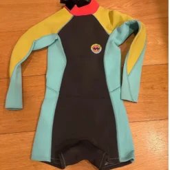 Tradera Vattensport<Billabong Surf Capsule våtdräkt barn Storlek 8 ( 132-140cm)