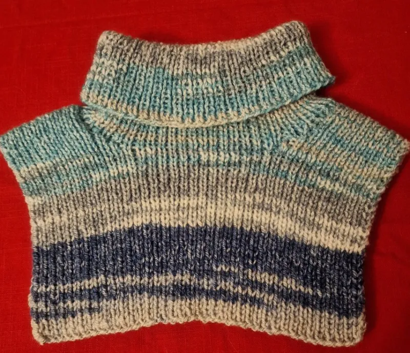 Tradera Blå, grå, vit fuskolle/halsduk^ Accessoarer