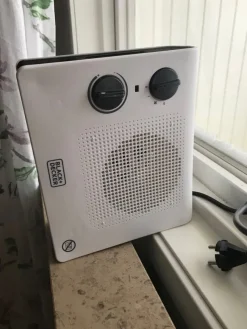 Tradera Black+Decker BXSH2001E Fläktvärmare 2000W> Värme
