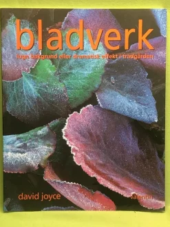Tradera Bladverk lugn bakgrund eller dramatisk effekt i trädgården / Joyce, David> Naturalia