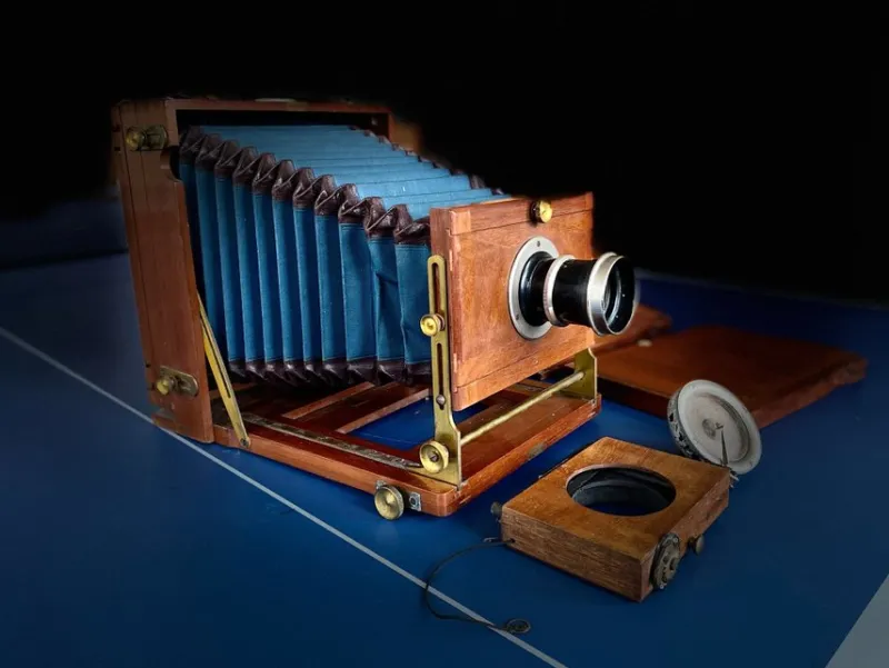 Tradera Bälgkamera^ Fotokameror