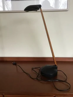 Tradera Bordslampa UNILUX.^ Lampor