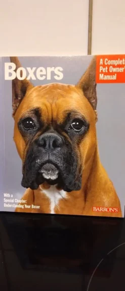 Tradera Boxers: A Complete Pet Owner's Manual av Johanna Thiel> Husdjursböcker