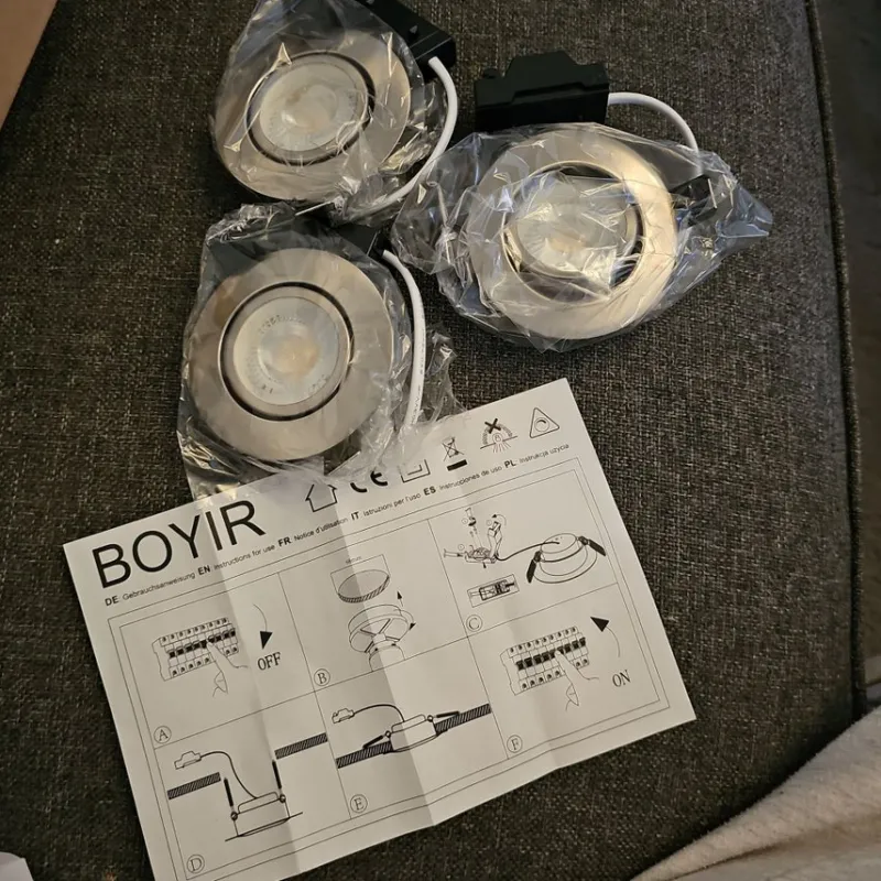 Tradera BOYIR Infällda LED-spotlights - QR512^ Lampor