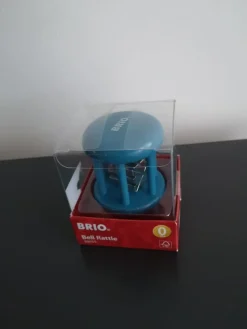 Tradera Brio Bjällerskallra Skallra Blå Trä Bell Rattle Julklap> Brio & Träleksaker