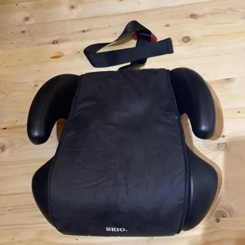 Tradera Brio Bälteskudde Bilbarnstol/säte/sits för barn 15-36 kg> Bilbarnstolar