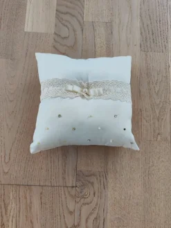 Tradera Bröllop. Kudde till ringar^ Bröllopsdukning & Dekorationer