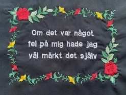 Tradera Broderad bonad från Hyltanna^ Dekorationer
