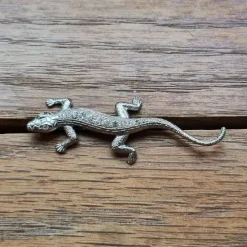 Tradera Broscher<Brosch vitmetall ödla vita gnistrande stenar strass