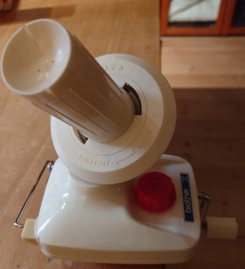 Tradera Brother nystmaskin^ Hantverk