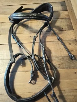 Tradera Häst & Ridsport<Brunt träns storlek full