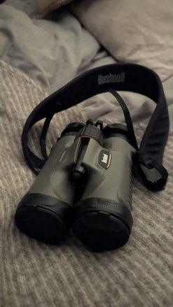 Tradera Bushnell trophy kikare 10x42^ Kikare & Teleskop