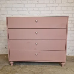 Tradera BUTIKSANNONS. Norrgavel Massiva Byrå H4/M2^ Möbler