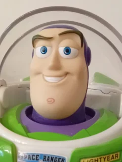 Tradera Buzz Lightyear Actionfigur - Stor Storlek> Figurer & Leksaksvärldar