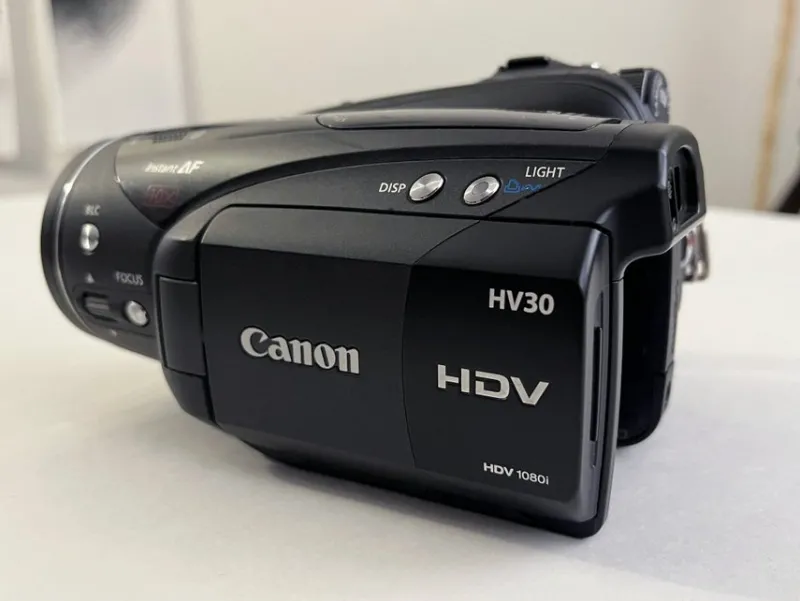 Tradera Canon Videokamera HV30 E^ Filmkameror
