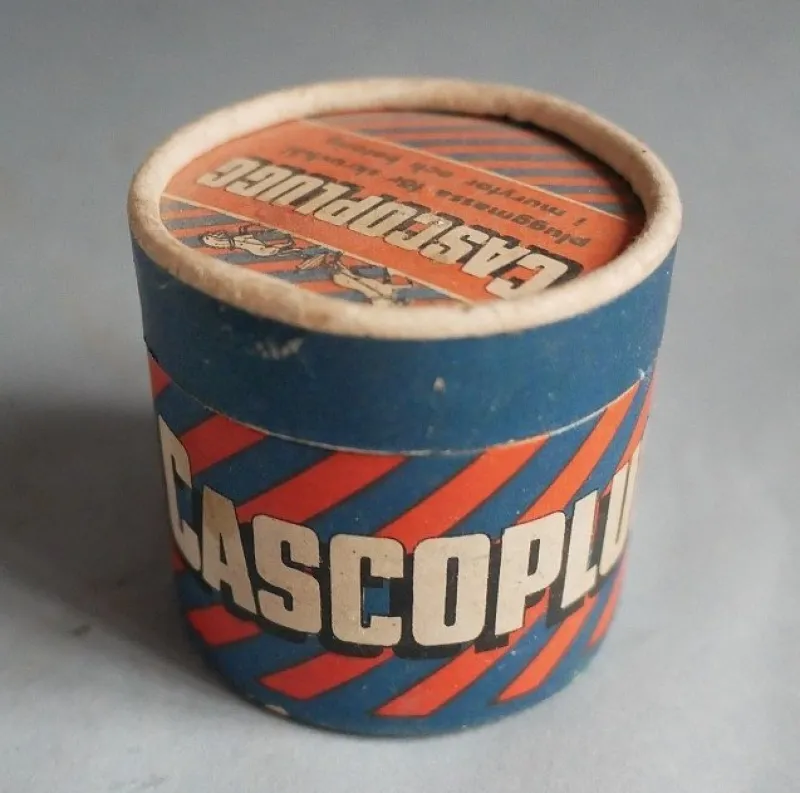 Tradera Varuförpackningar<Cascoplugg , Gammal Pappburk