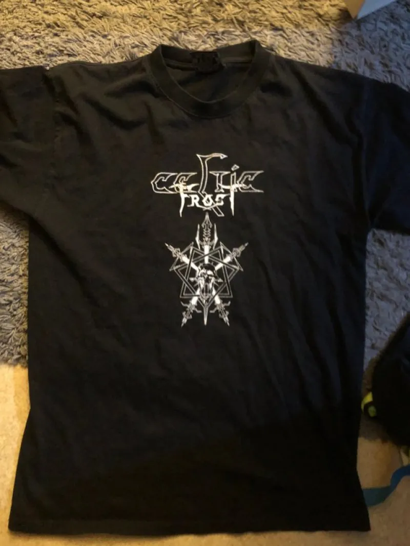 Tradera CELTIC FROST MORBID TALES T-shirt LARGE SODOM BATHORY VENOM HELLHAMMER BLACK^ Merchandise