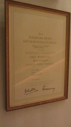 Tradera Mobilia<Certifikat från Daimler-Benz