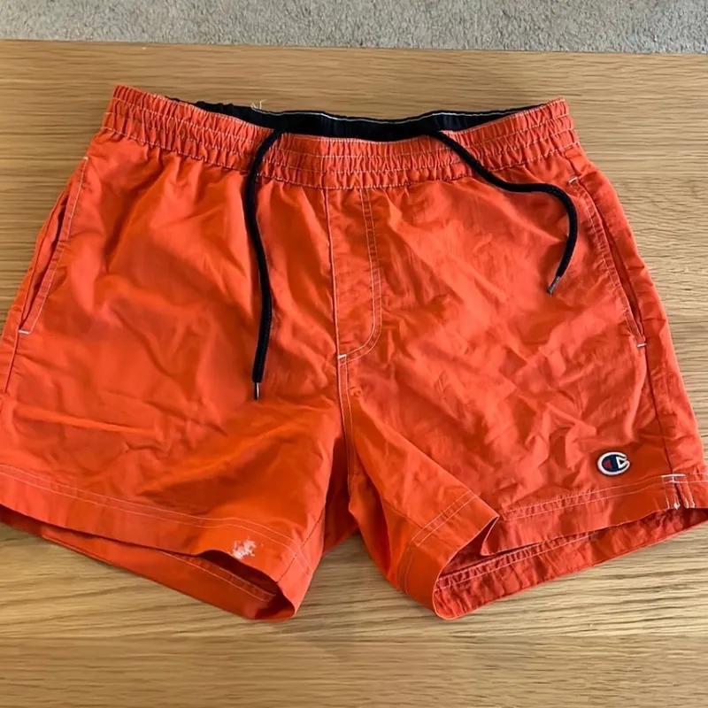 Tradera Simning<Champion oranga badshorts, storlek M
