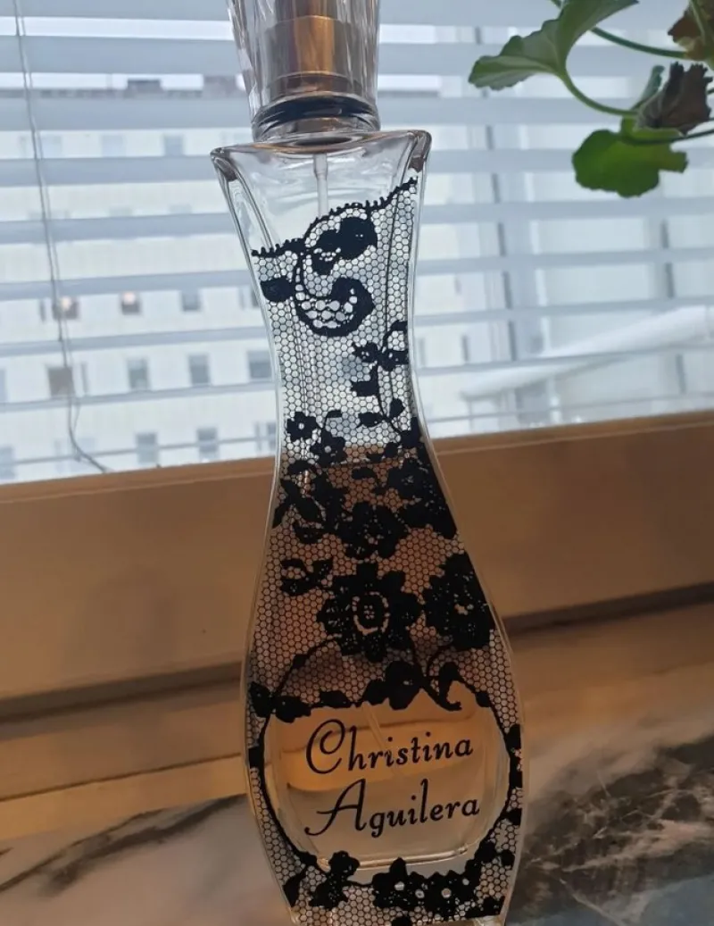 Tradera Parfym & Doft<Christina Aguilera Eau de Parfum 75ml