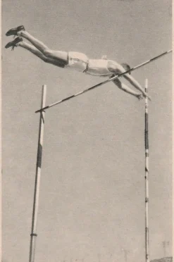 Tradera Olympia<Cigarette Picture Card Olympics 1932-Pole vault