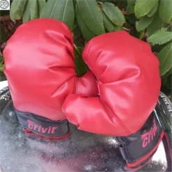Tradera Boxning<Crivit häftiga boxningshandskar röda 6 + ser nästan oanvända ut Fint skick
