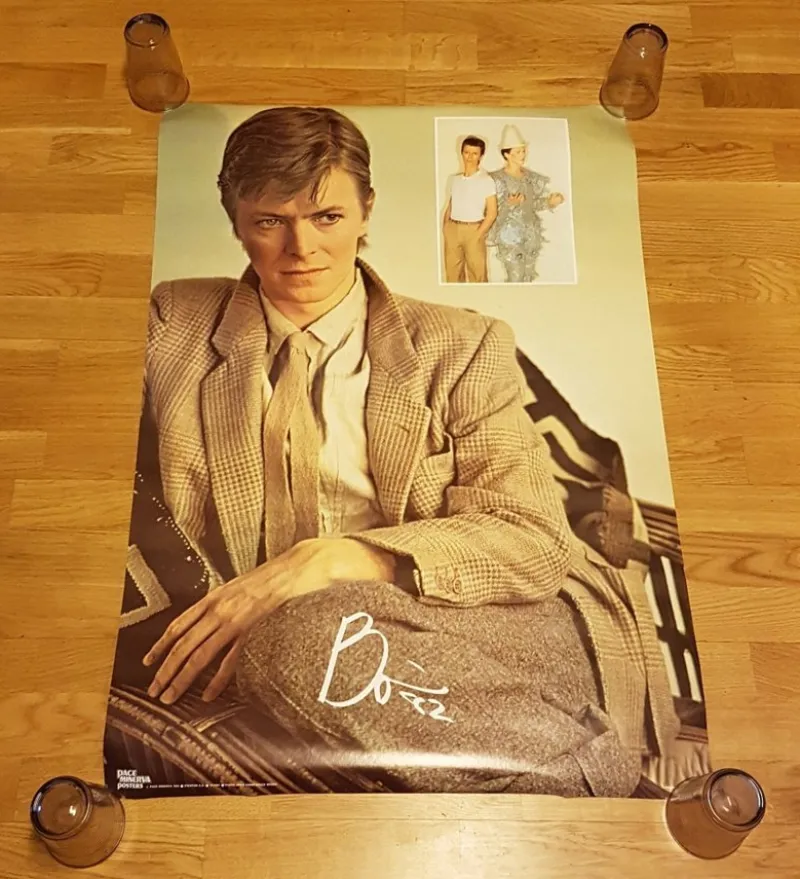 Tradera DAVID BOWIE (poster i original från PACE MINERVA POSTERS, England 1982)^ Musikposters