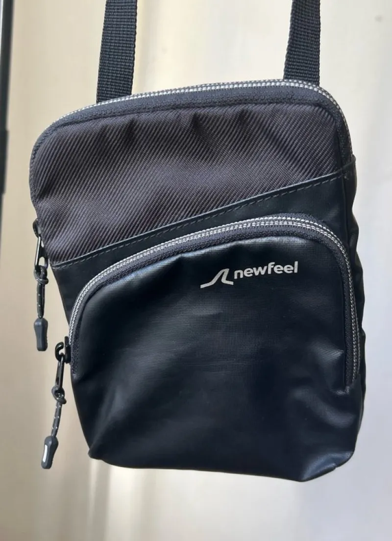 Tradera Decathlon small crossbody bag> Väskor