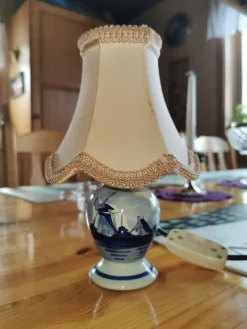 Tradera DELFT Made in Holland bordslampa med skärm^ Lampor