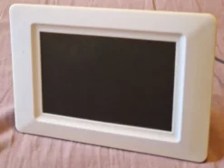 Tradera Denver - DPF 724 - digital tavelram^ Digitala Fotoramar