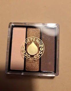 Tradera Övriga Skönhetsprodukter<Depend Ögonskugga Trio