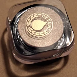 Tradera Övriga Skönhetsprodukter<Depend Shimmer Cream 8886000K