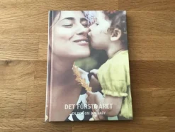 Tradera DET FÖRSTA ÅRET . EN BOK OM DIN BABY .> Graviditets- & Barnböcker