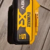 Tradera Dewalt 18V XR 5.0Ah batteri DCB184> Övriga Byggartiklar