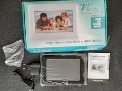 Tradera Digital fotoram 7^ Digitala Fotoramar