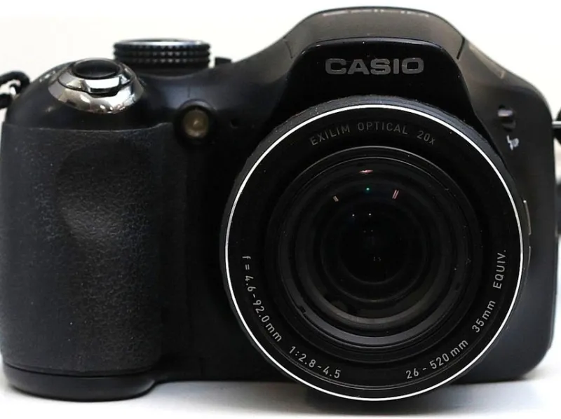 Tradera Digital kamera Casio Exilim EX-FH20.^ Fotokameror