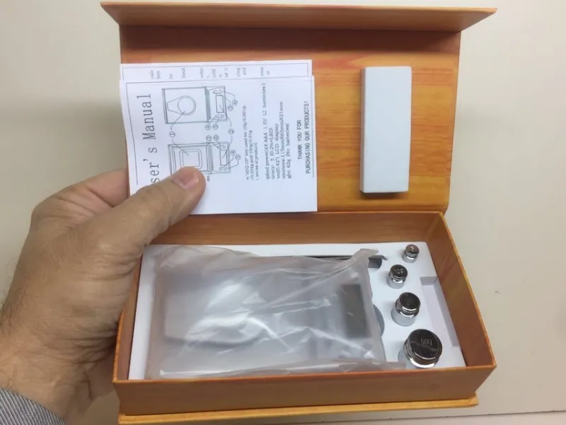 Tradera Digitalvåg 50 gram / 0.001 gram med 4 vikter (diamant och guld vågar våg)^ Elektronikinstrument