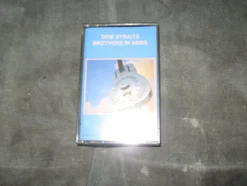 Tradera Dire Straits - Brothers In Arms (Musikkassett)^ Kassettband