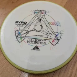 Tradera Discgolf<Discgolf Frisbee - Axiom - Pyro - MidRange