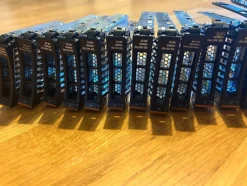 Tradera Disk caddy ibm / lenovo> Datorservrar & Tillbehör