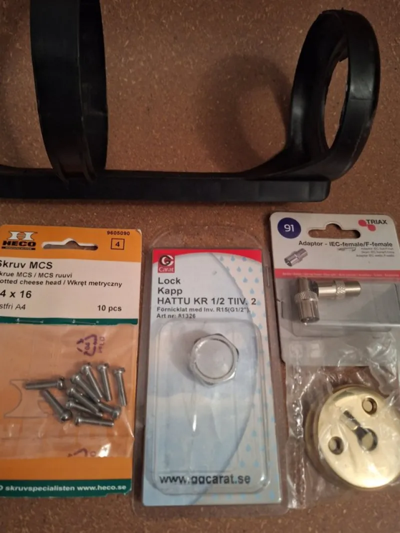 Tradera Diverse beslag och skruvar> Krokar, Handtag & Beslag