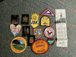 Tradera Diverse Tygmärken> Tygmärken & Pins